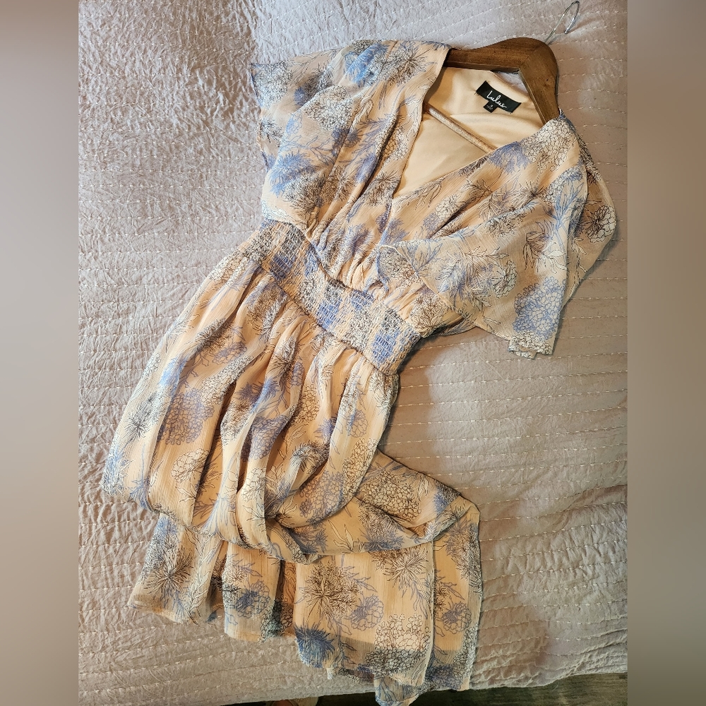 Lulus dress